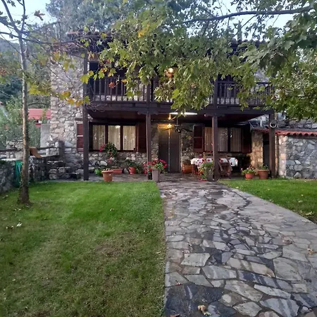 Loutra Mountain Nature Vila