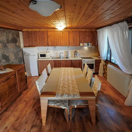 Loutra Mountain Nature 빌라 Aridaía