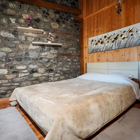 Loutra Mountain Nature Aridaía