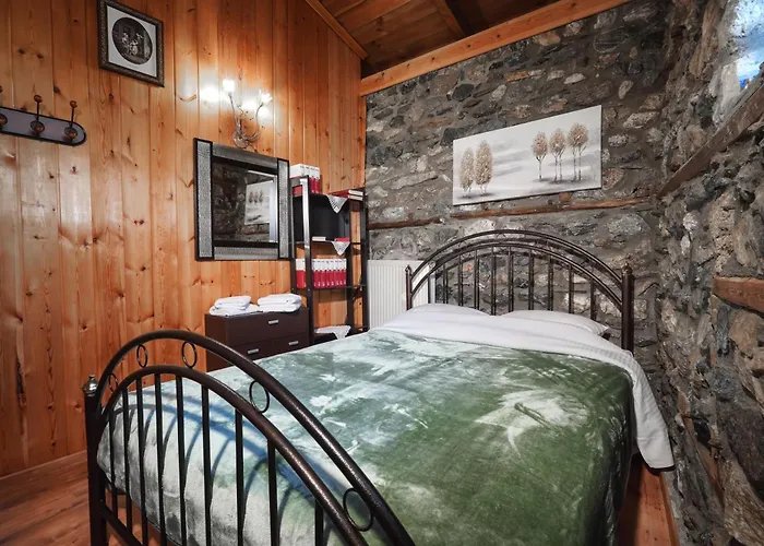 Loutra Mountain Nature Aridaía