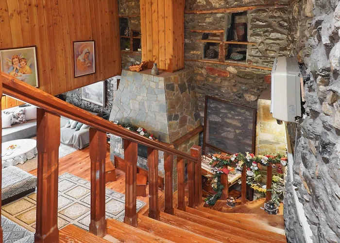 Loutra Mountain Nature Vilă Aridaía