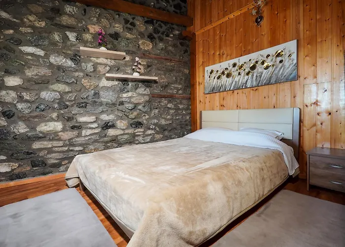 Loutra Mountain Nature Aridaía